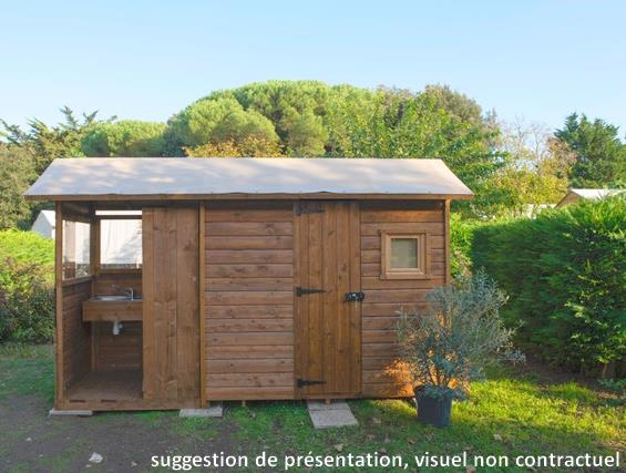 Pitch Premium Freecamp + electricity